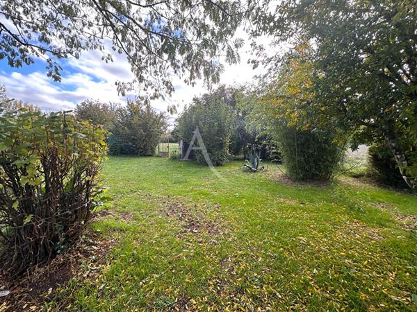 Maison Saintes Rive Droite - Terrain arboré