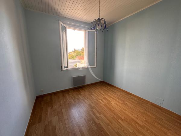 Maison Saintes Rive Droite - Terrain arboré