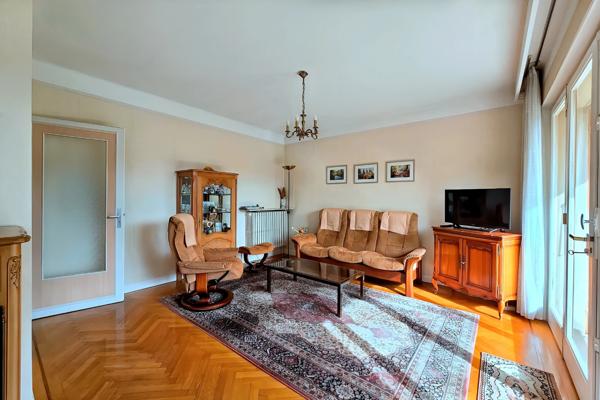 Maison individuelle avec appartement indépendant