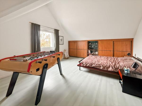 Maison 7 pièces avec terrain de 630 m² Igny  DPE C