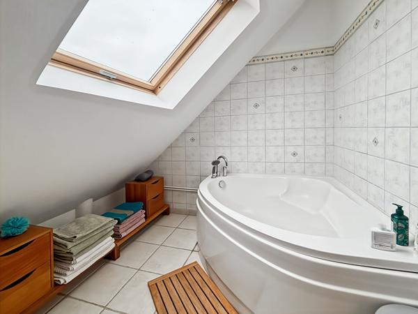 Maison 7 pièces avec terrain de 630 m² Igny  DPE C