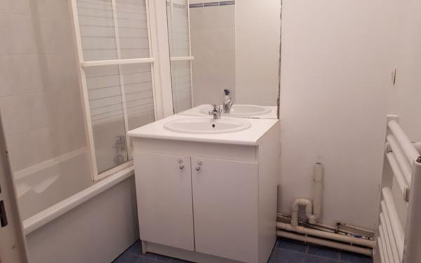 Appartement à louer    3 pièces •  Massy