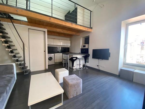 Location Appartement 2 pièces 28 m2 à Millau