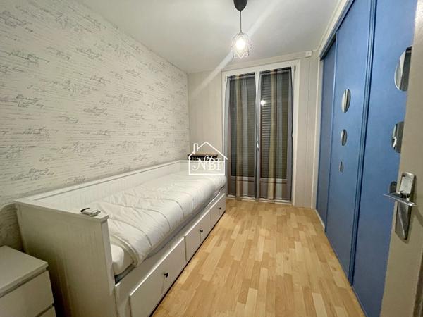 A LOUER Appartement T3 60 m2 meublé GARE LAVAL