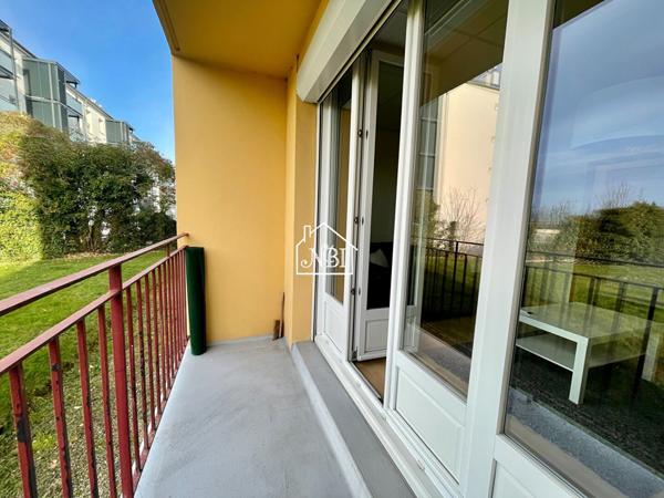 A LOUER Appartement T3 60 m2 meublé GARE LAVAL