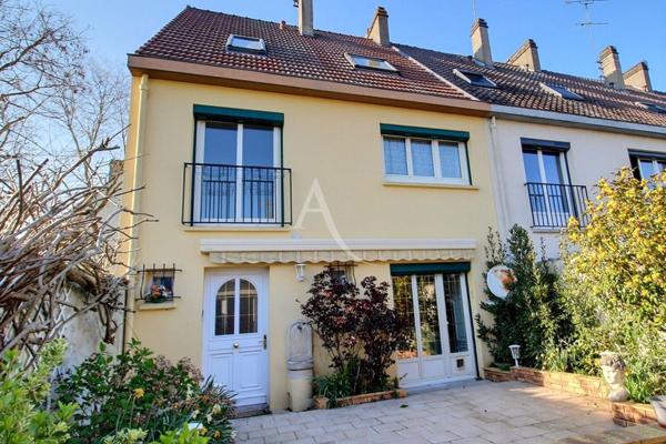 Maison 7 pièces Maurepas quartier des Bessières