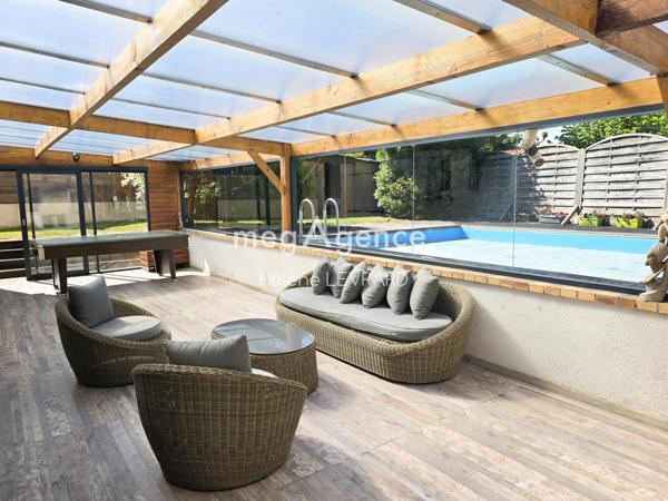 Maison à NEAU, 53150 - 8 pièces 118m²