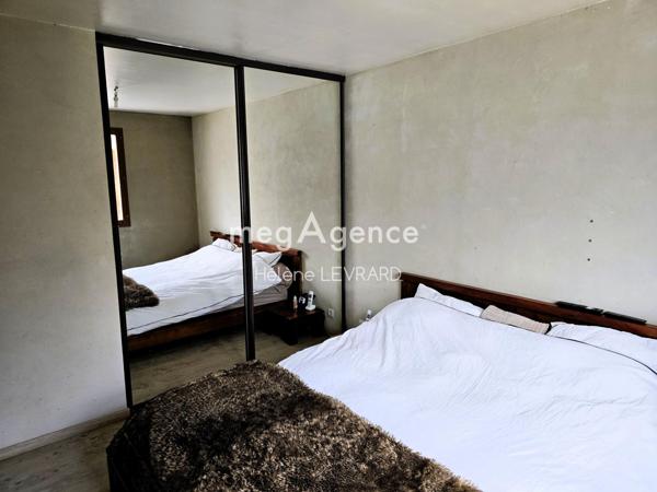 Maison à NEAU, 53150 - 8 pièces 118m²