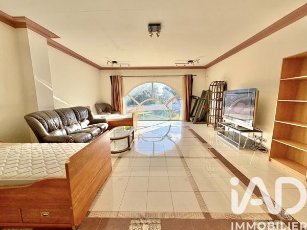 Maison à vendre 5 pièces 300 m² Nîmes-Saint-Césaire