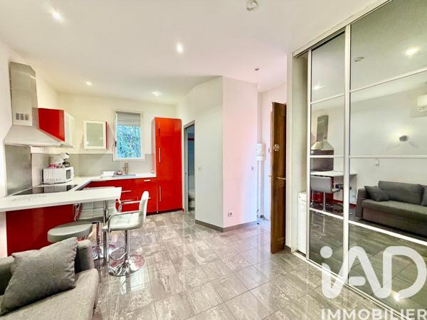 Maison à vendre 5 pièces 300 m² Nîmes-Saint-Césaire