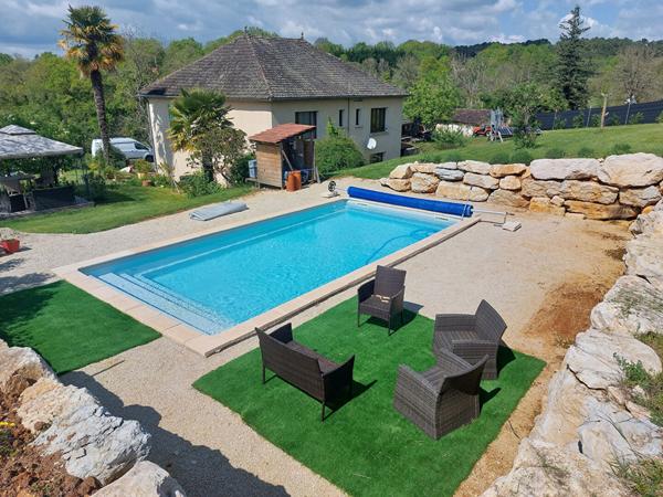 Maison rénovée proche Catus 5 pièce(s) 173 m2