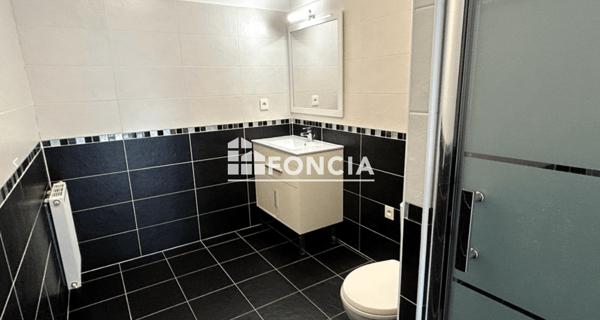 À vendre Studio 46 m² - Bassussarry 64200