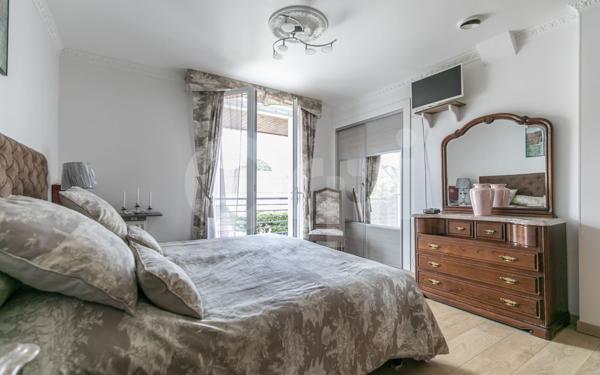 Maison à vendre    6 pièces • 165,08 m2 Boissy-Saint-Léger