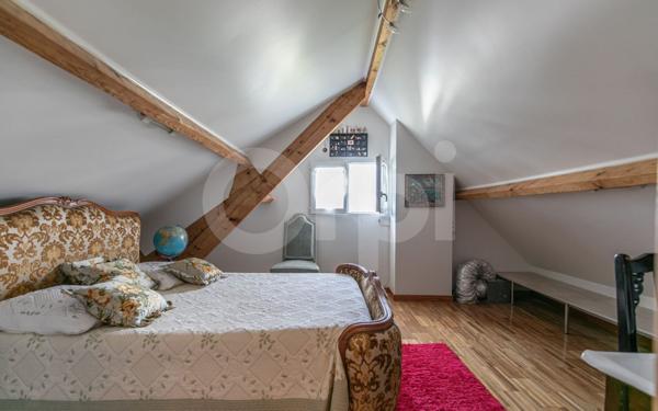 Maison à vendre    6 pièces • 165,08 m2 Boissy-Saint-Léger