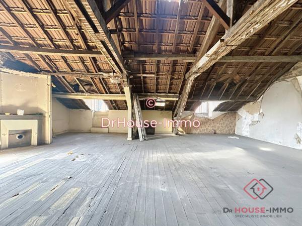 Immeuble à vendre 16 pièces de 212 m²