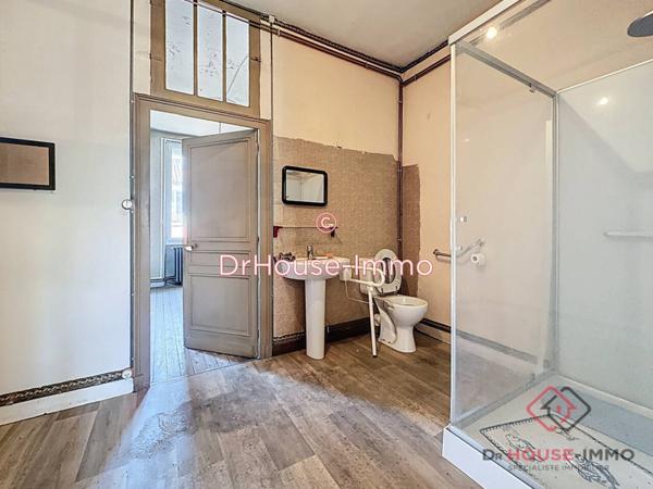 Immeuble à vendre 16 pièces de 212 m²