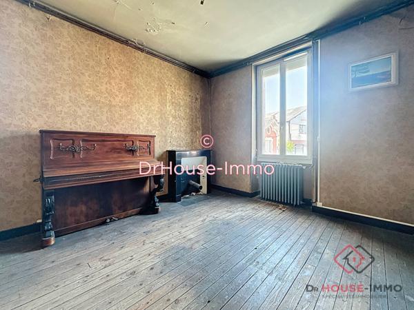 Immeuble à vendre 16 pièces de 212 m²