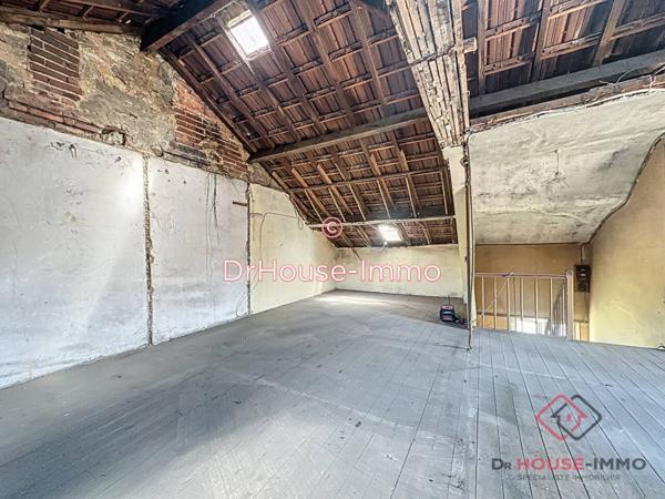 Immeuble à vendre 16 pièces de 212 m²