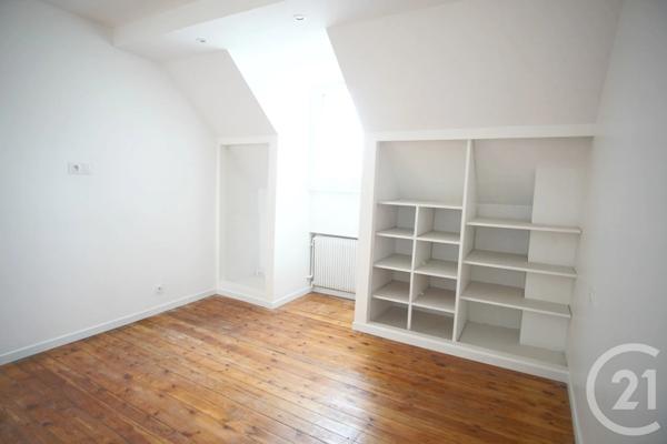 Maison à vendre  5 pièces - 85 m 2   CHOISY LE ROI  - 94