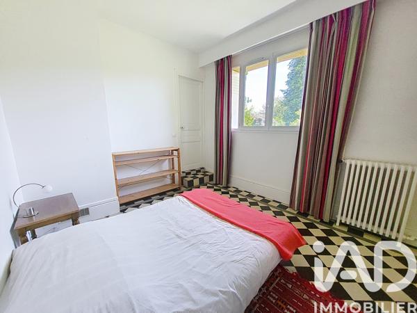 Maison à vendre 11 pièces 232 m² Jouy-en-Josas