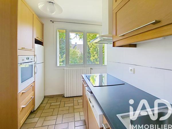 Maison à vendre 11 pièces 232 m² Jouy-en-Josas