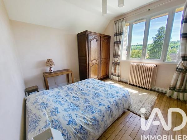 Maison à vendre 11 pièces 232 m² Jouy-en-Josas