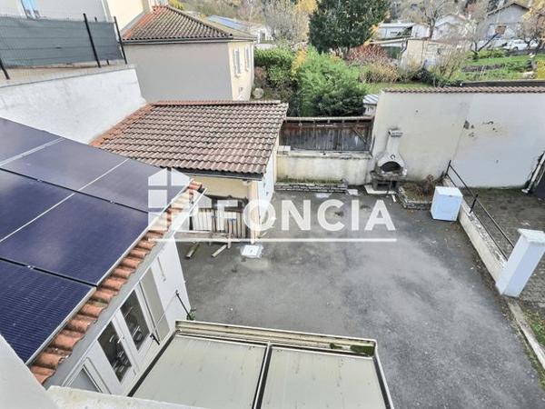 À vendre Maison 4 pièces 100 m² - Le Chambon-feugerolles 42500