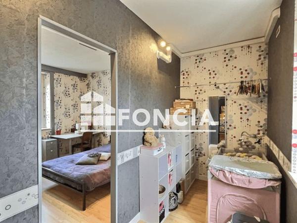 À vendre Maison 4 pièces 100 m² - Le Chambon-feugerolles 42500