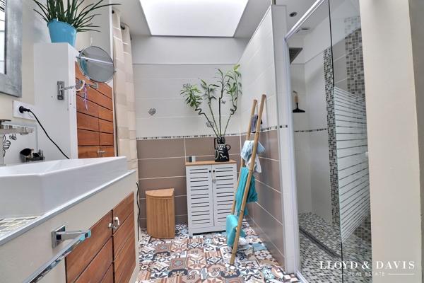 Magnifique villa de plain-pied - 105 m2- TRESSERRE