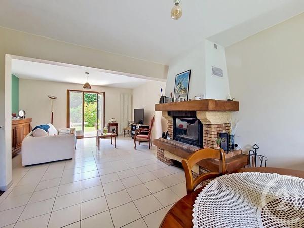 Maison à vendre  5 pièces - 115,32 m 2   RUNGIS  - 94