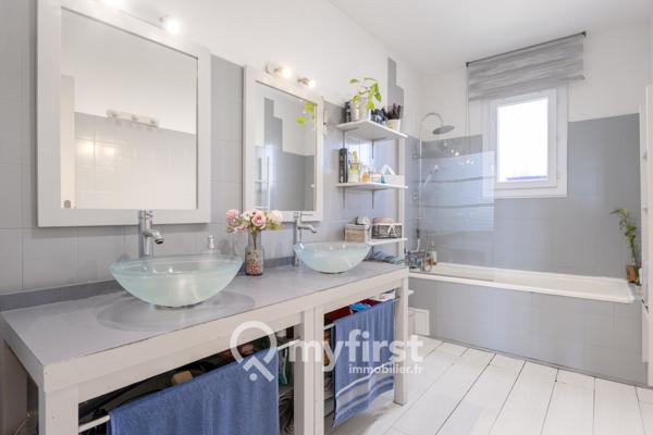 Sanary-sur-Mer (83110) Maison avec piscine entre Sanary et Bandol