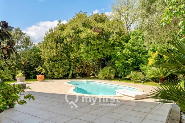 Sanary-sur-Mer (83110) Maison avec piscine entre Sanary et Bandol