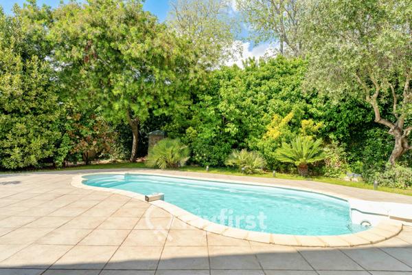 Sanary-sur-Mer (83110) Maison avec piscine entre Sanary et Bandol