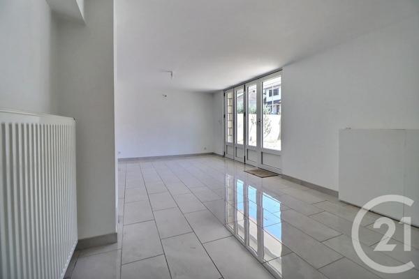 Maison à vendre  6 pièces - 137 m 2   AULNAY SOUS BOIS  - 93