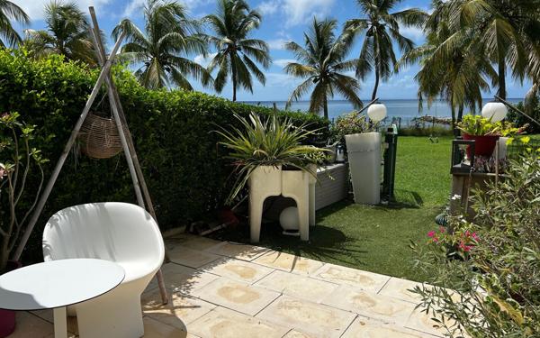 Appartement à vendre    2 pièces • 40,99 m2 Saint-François