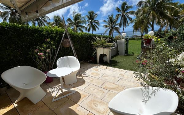 Appartement à vendre    2 pièces • 40,99 m2 Saint-François