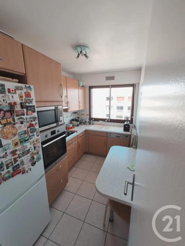 Appartement F5 à vendre  5 pièces - 85,51 m 2   L HAY LES ROSES  - 94