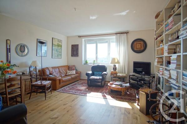 Appartement F5 à vendre  5 pièces - 85,51 m 2   L HAY LES ROSES  - 94