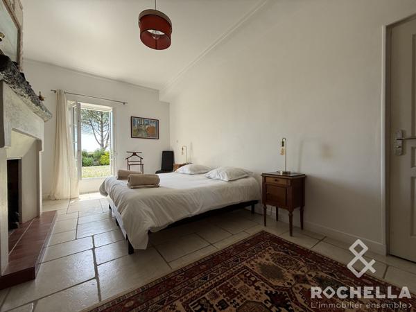 Belle maison familiale de caractère dans un cadre bucolique – Fin XVIIIe siècle.