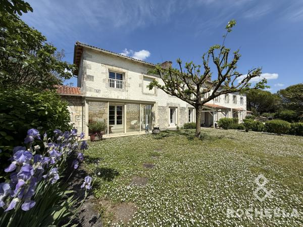 Belle maison familiale de caractère dans un cadre bucolique – Fin XVIIIe siècle.
