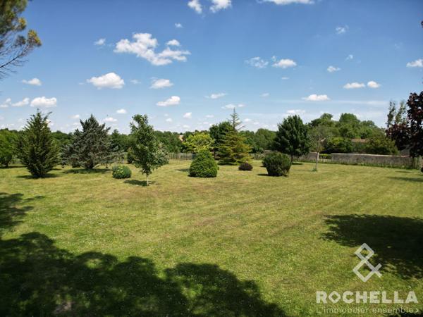 Belle maison familiale de caractère dans un cadre bucolique – Fin XVIIIe siècle.