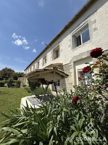 Belle maison familiale de caractère dans un cadre bucolique – Fin XVIIIe siècle.