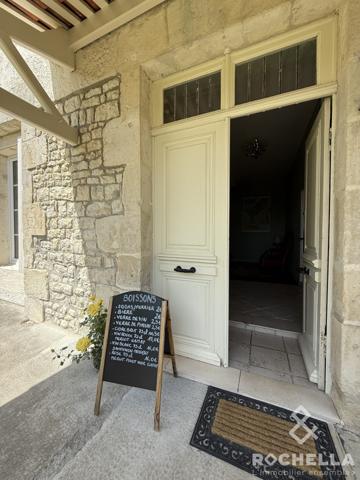 Belle maison familiale de caractère dans un cadre bucolique – Fin XVIIIe siècle.