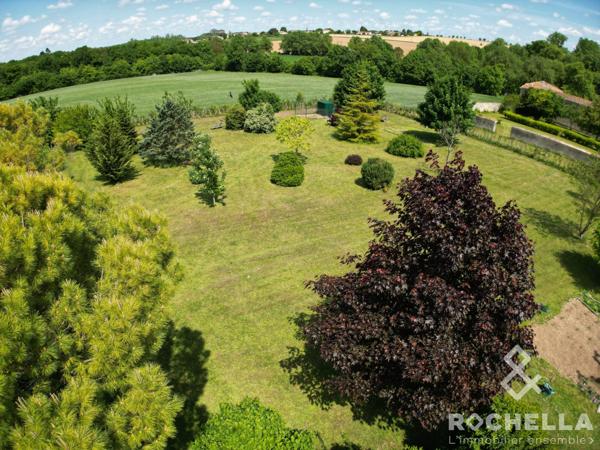Belle maison familiale de caractère dans un cadre bucolique – Fin XVIIIe siècle.