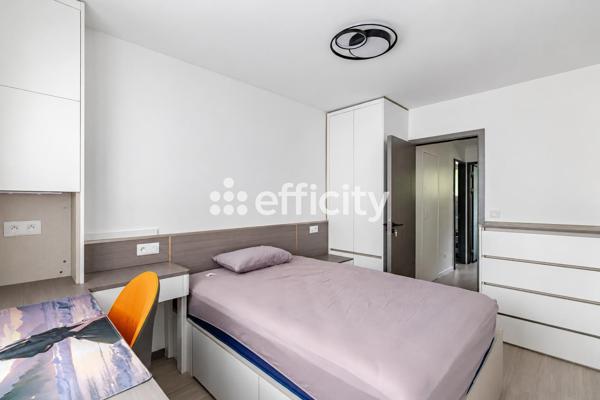 Appartement
         3 pièces
        - 53 m² Exclusivité 229 000 € *
