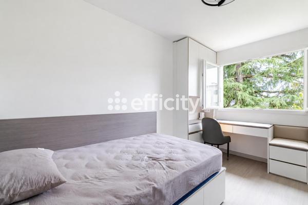 Appartement
         3 pièces
        - 53 m² Exclusivité 229 000 € *
