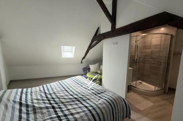 Location - Maison 3 pièces 82 m 2 VALLON SUR GEE (72540)