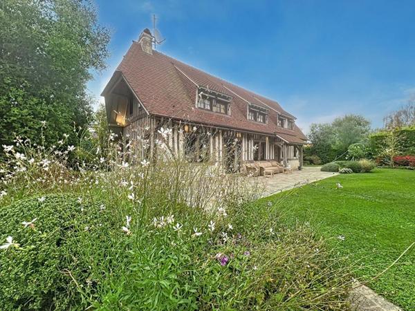 En Exclusivité , Élégante propriété Normande aux portes de Deauville- 240 m²