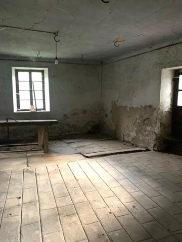 BONVILLARD (73) - GRANGE + MAISON - TERRAIN 2637m2