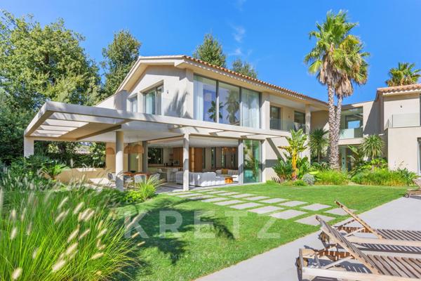 Saint-Tropez - Villa récente proche des plages.